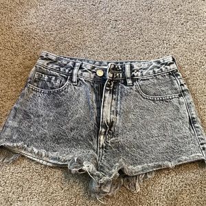 pacsun jean shorts. size 23.